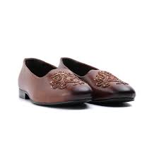 Leather Embroidery Mojari